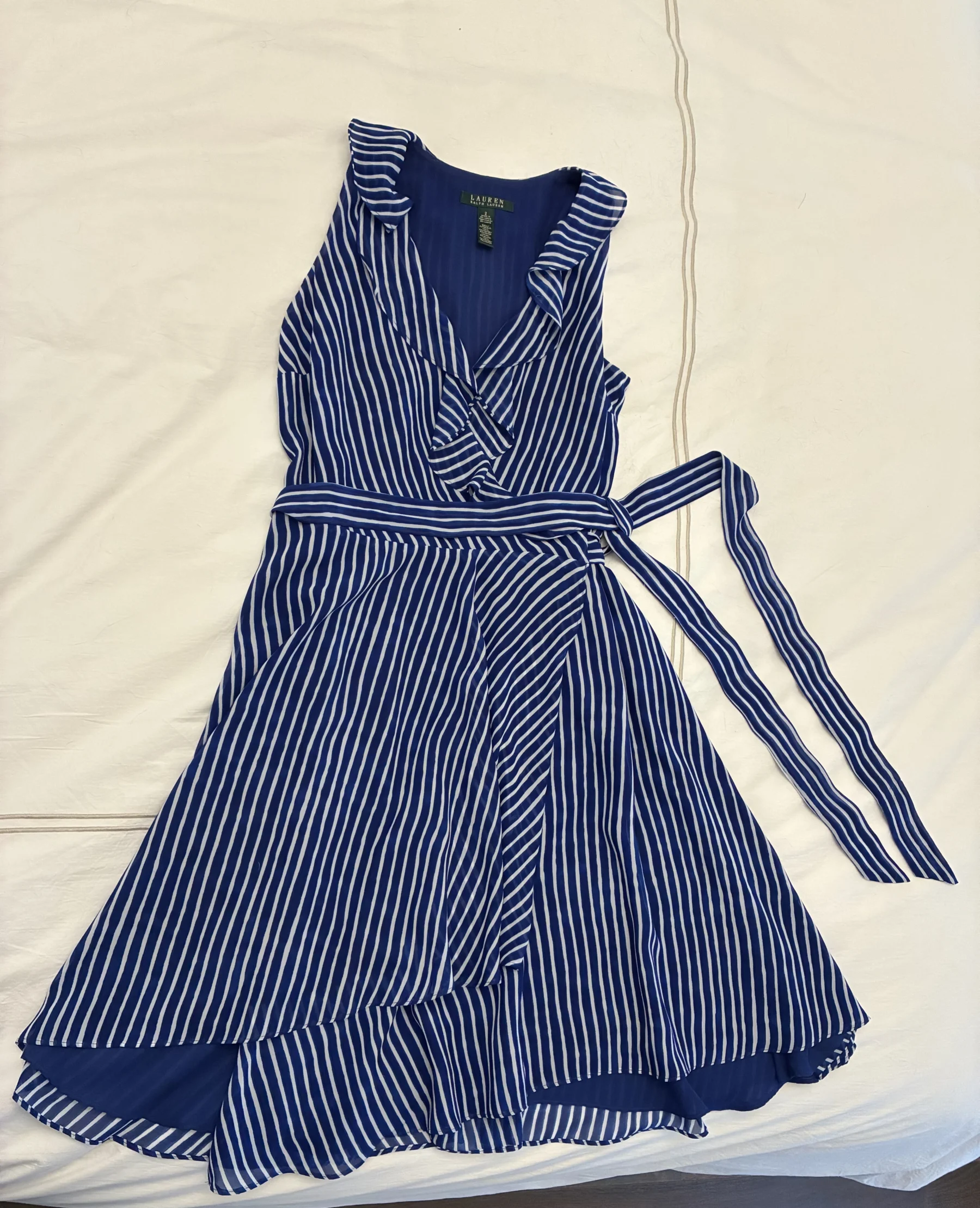 A gorgeous, light and flowing summer dress Ralph Lauren seconde main