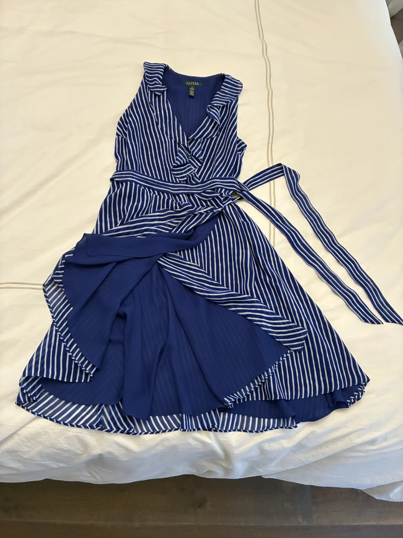 Image for A gorgeous, light and flowing summer dress