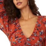 Featured thumbnail for Floral blouse with puffed sleeves