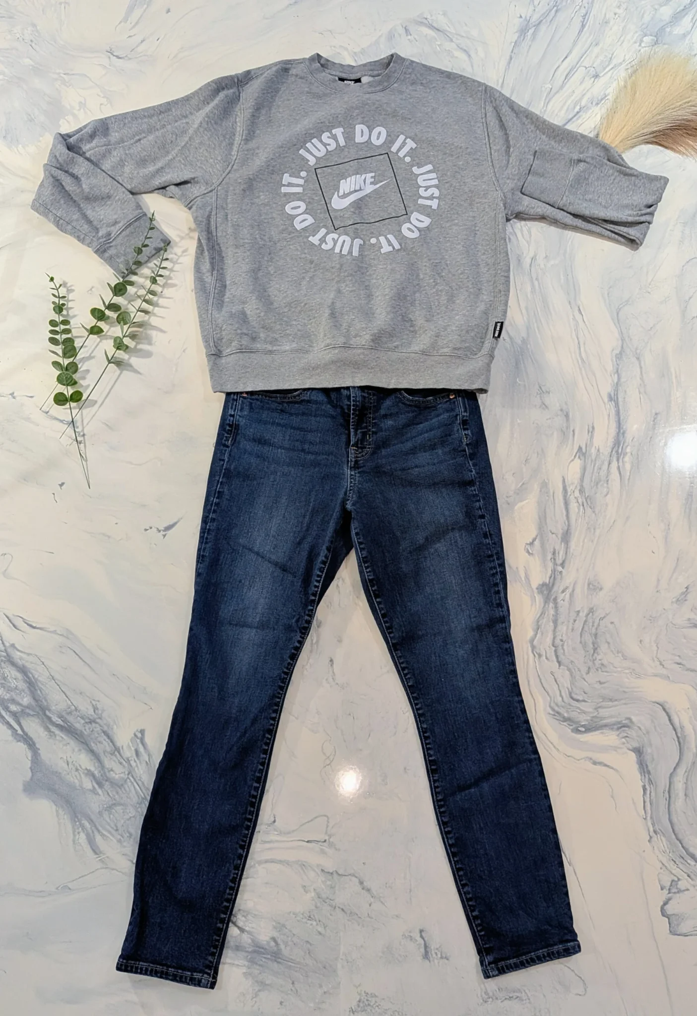 Image for Complete Outfit, Size M – NIKE Grey ‘Just Do It’ Quilted Cotton Top + GAP True Skinny Jeans, Size 30