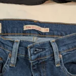 Thumbnail for Chic Outfit M / 28 – LEVI’S 724 High-Rise Straight Jeans + Black Lace Top