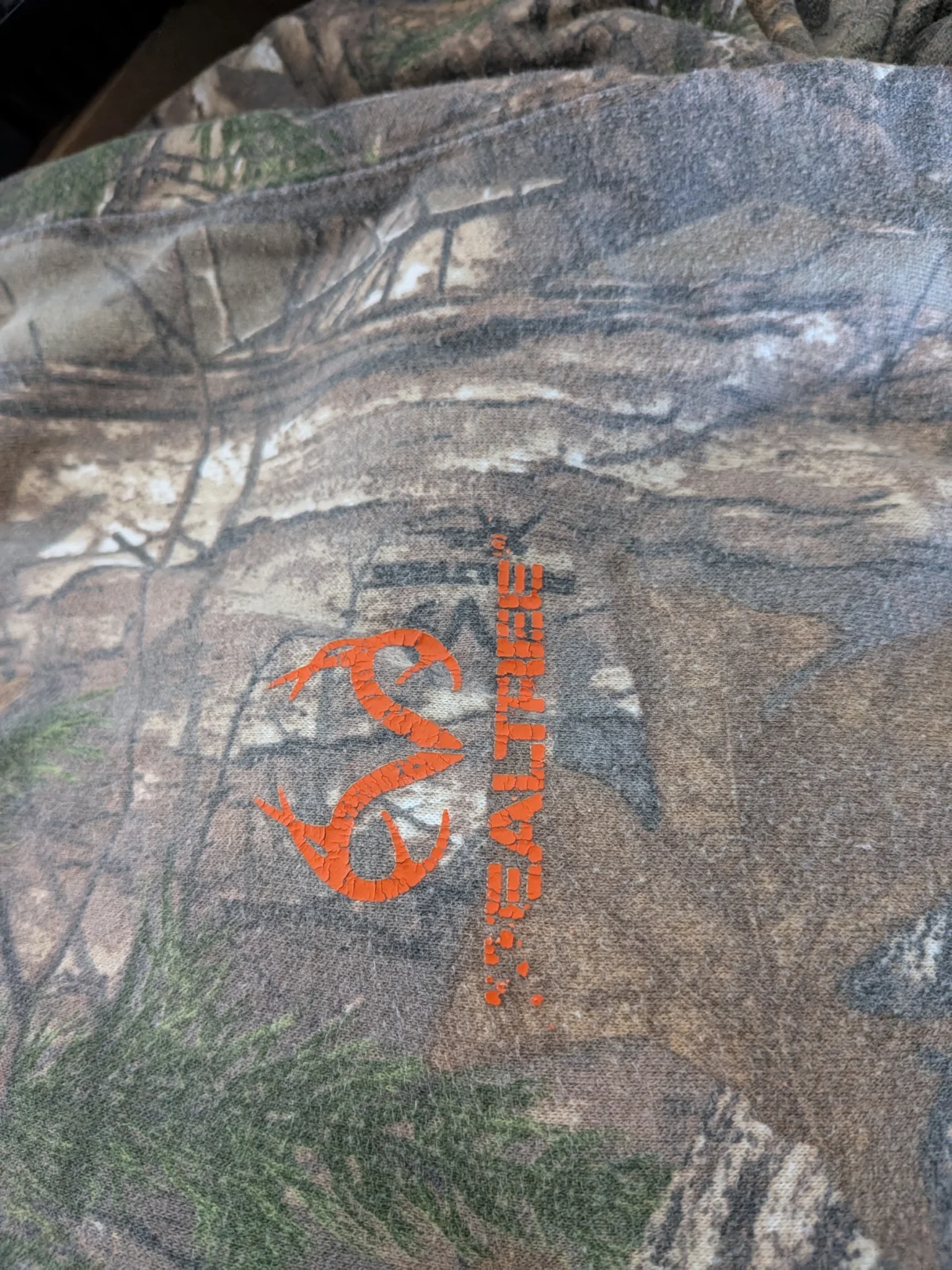 Image for Set /  - REALTREE Camo Khaki hoodie (L) + (3) CELLO Baggy Carpenter jeans