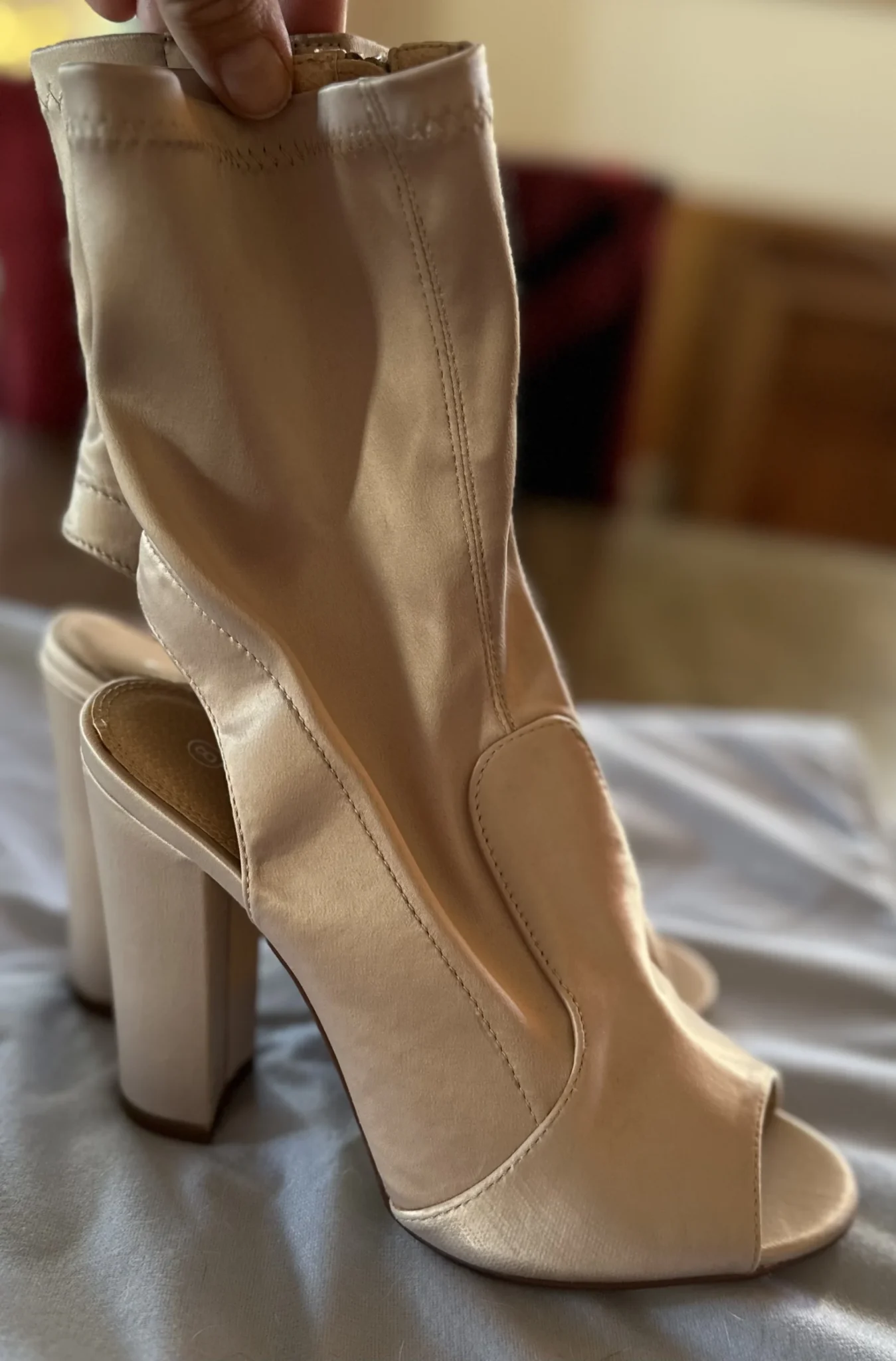 Image for Champagne-coloured satin heeled shoes