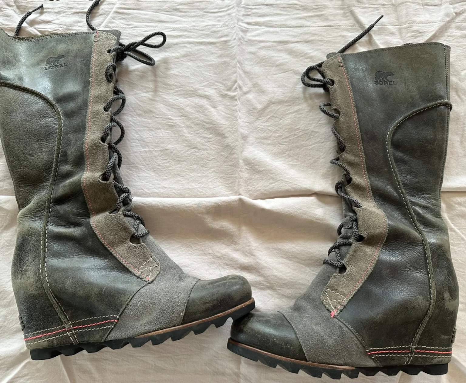 Image for Brand-new SOREL wedge-heeled boots
