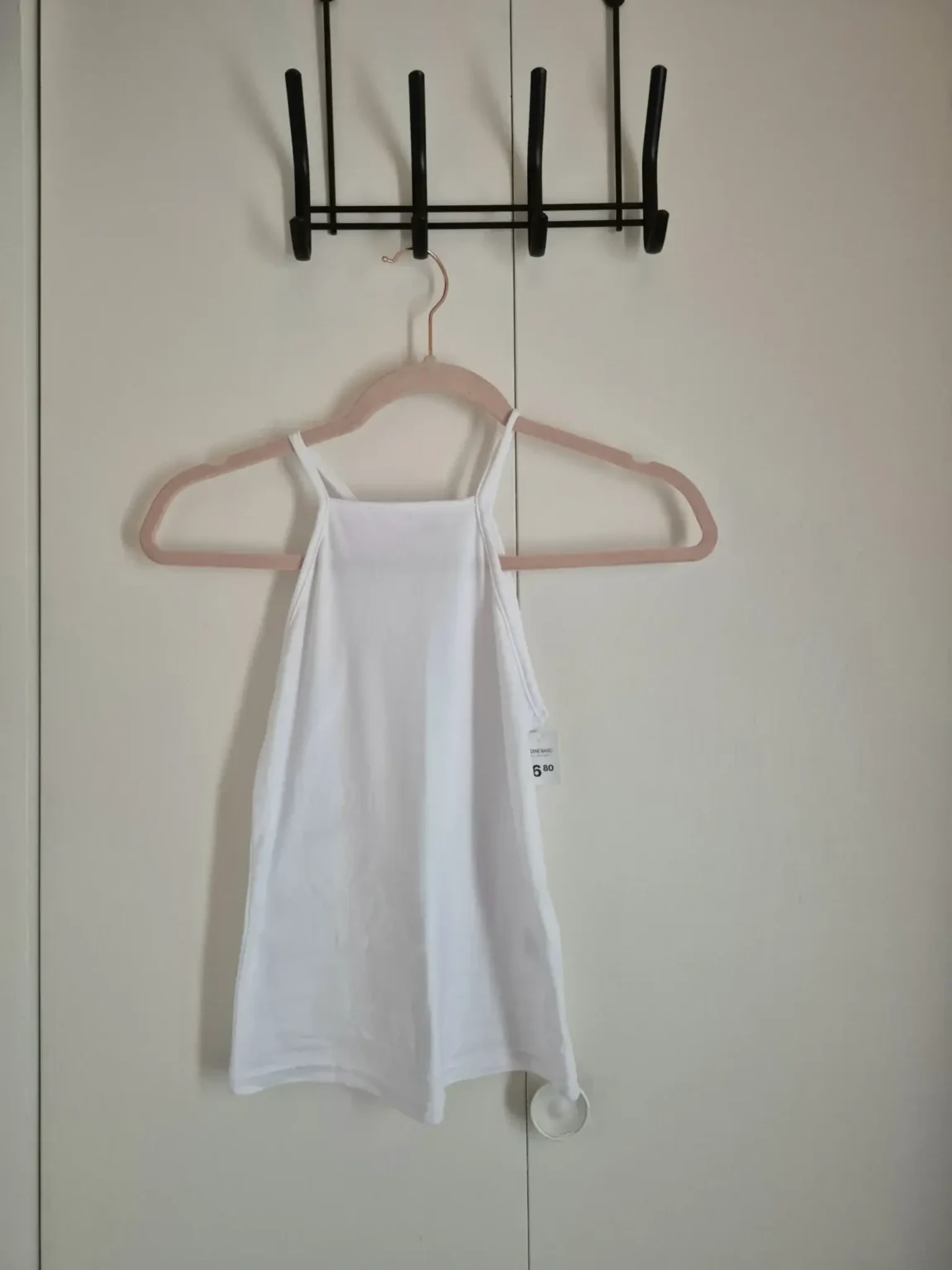 Featured image for Ardene white camisole, size XS