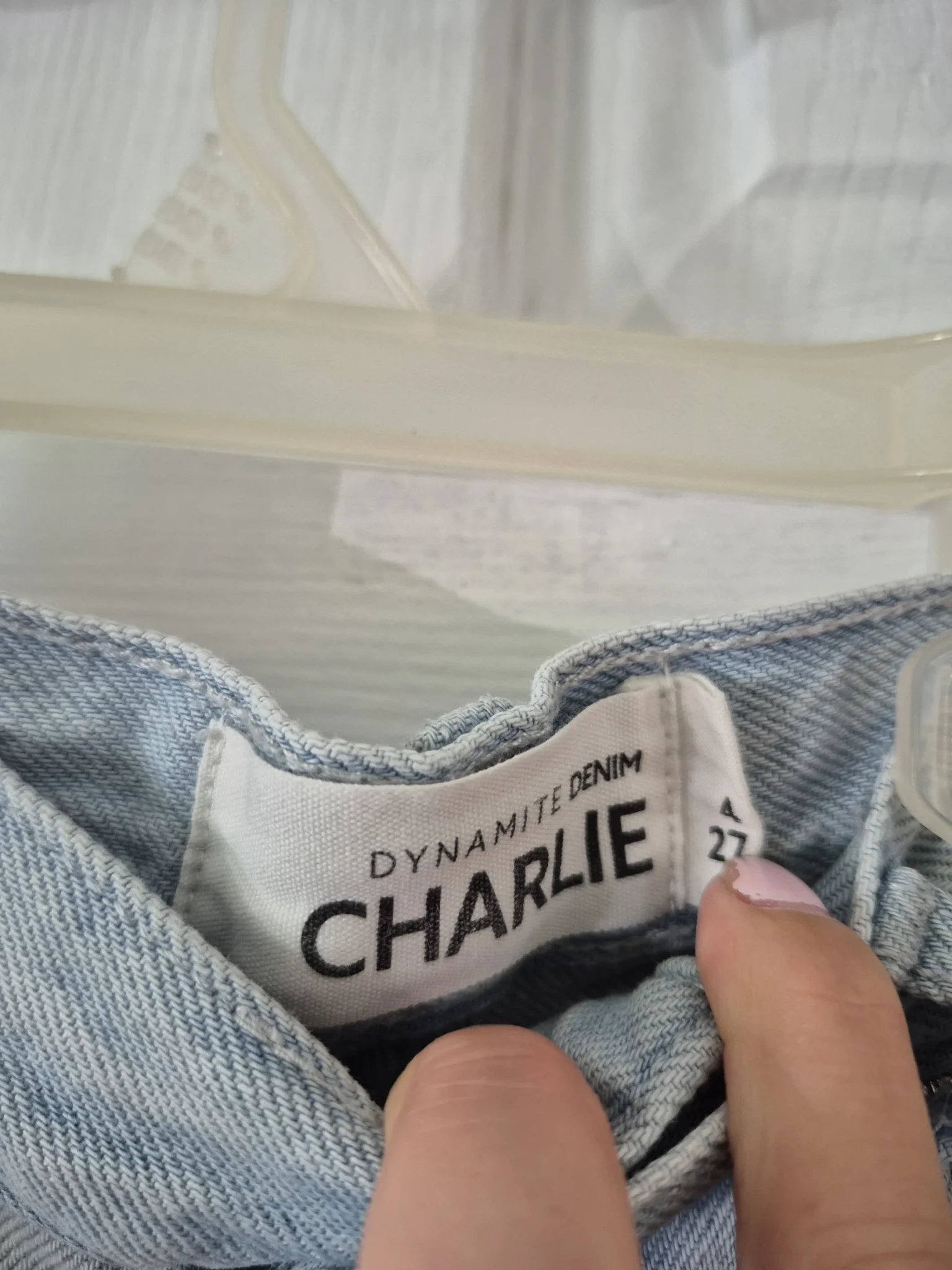 Image for Dynamite high-waisted shorts, size 4 / 27