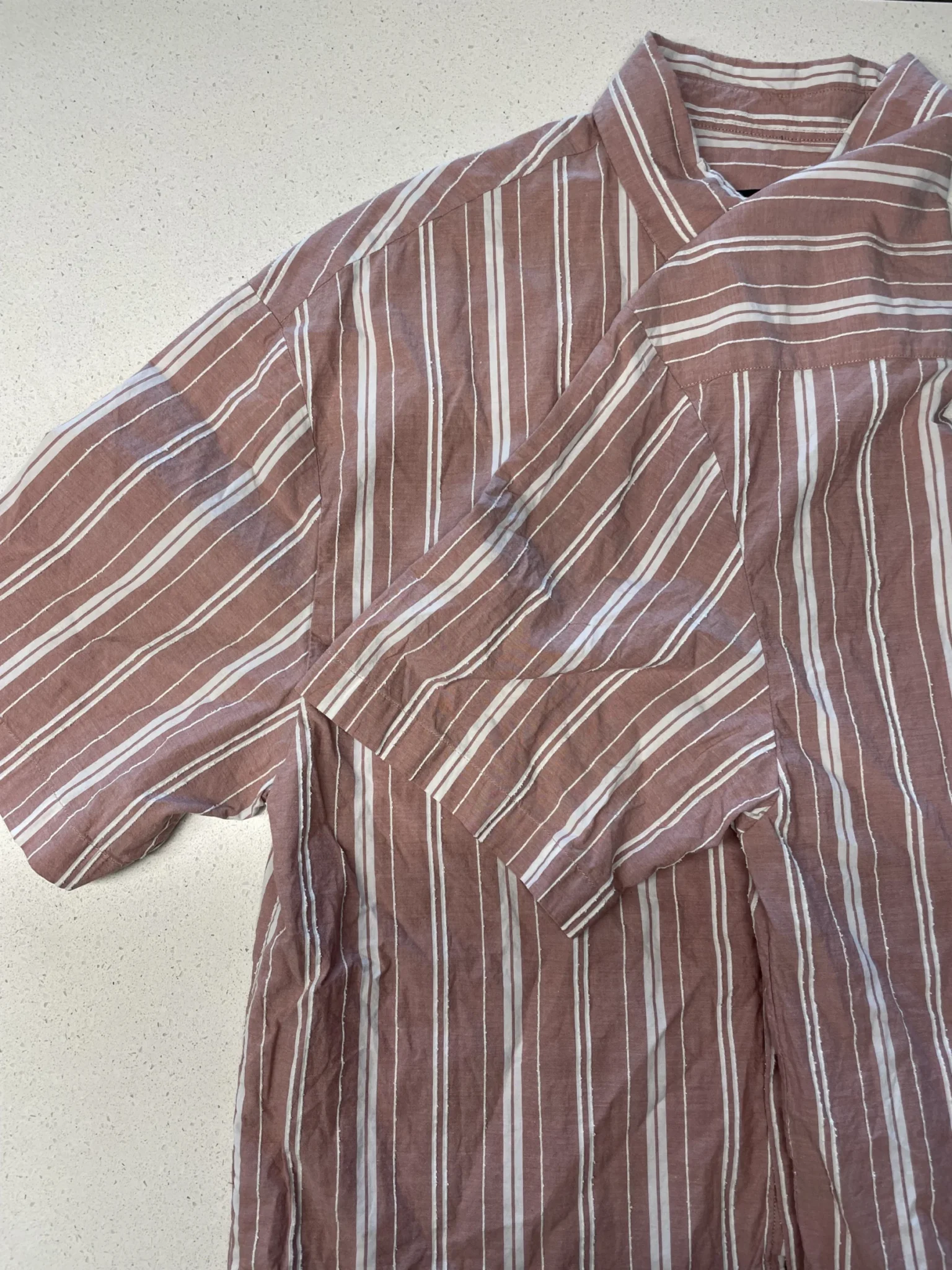 Image for Short-sleeved crop top