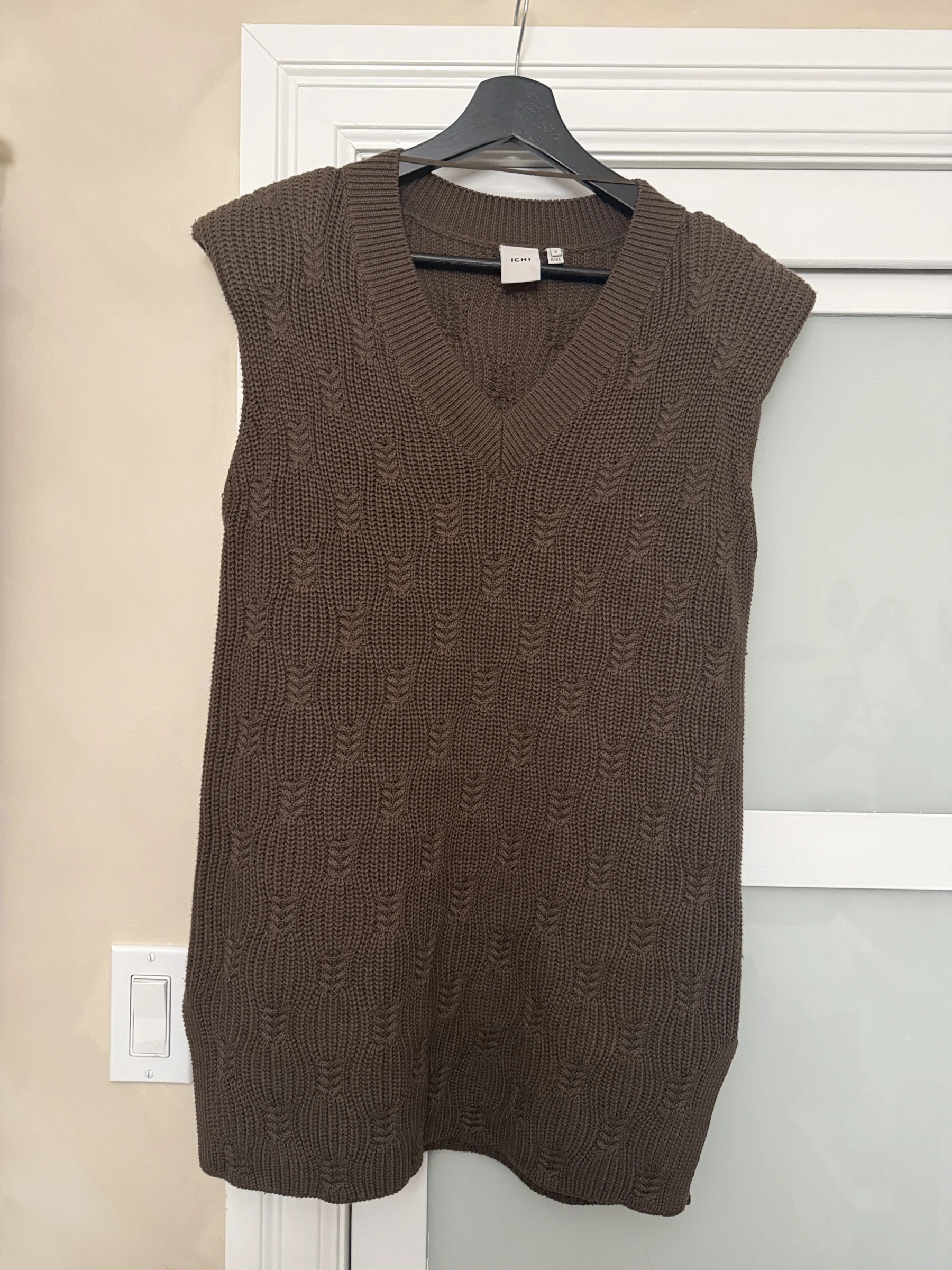 ICHI – Waistcoat with epaulettes ICHI seconde main