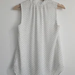 Thumbnail for 🌷Sleeveless polka-dot blouse