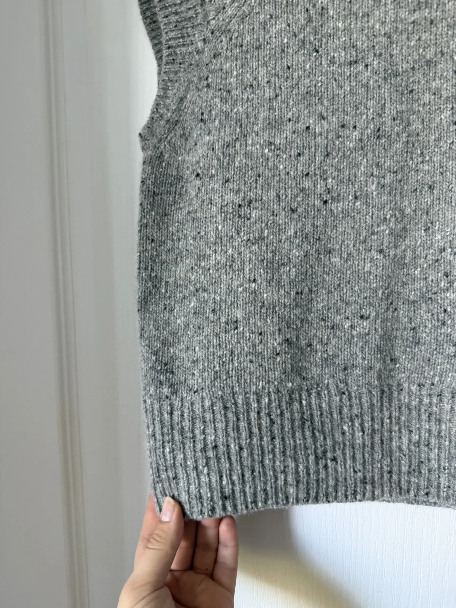 Image for Ami Paris grey sleeveless jumper, size L