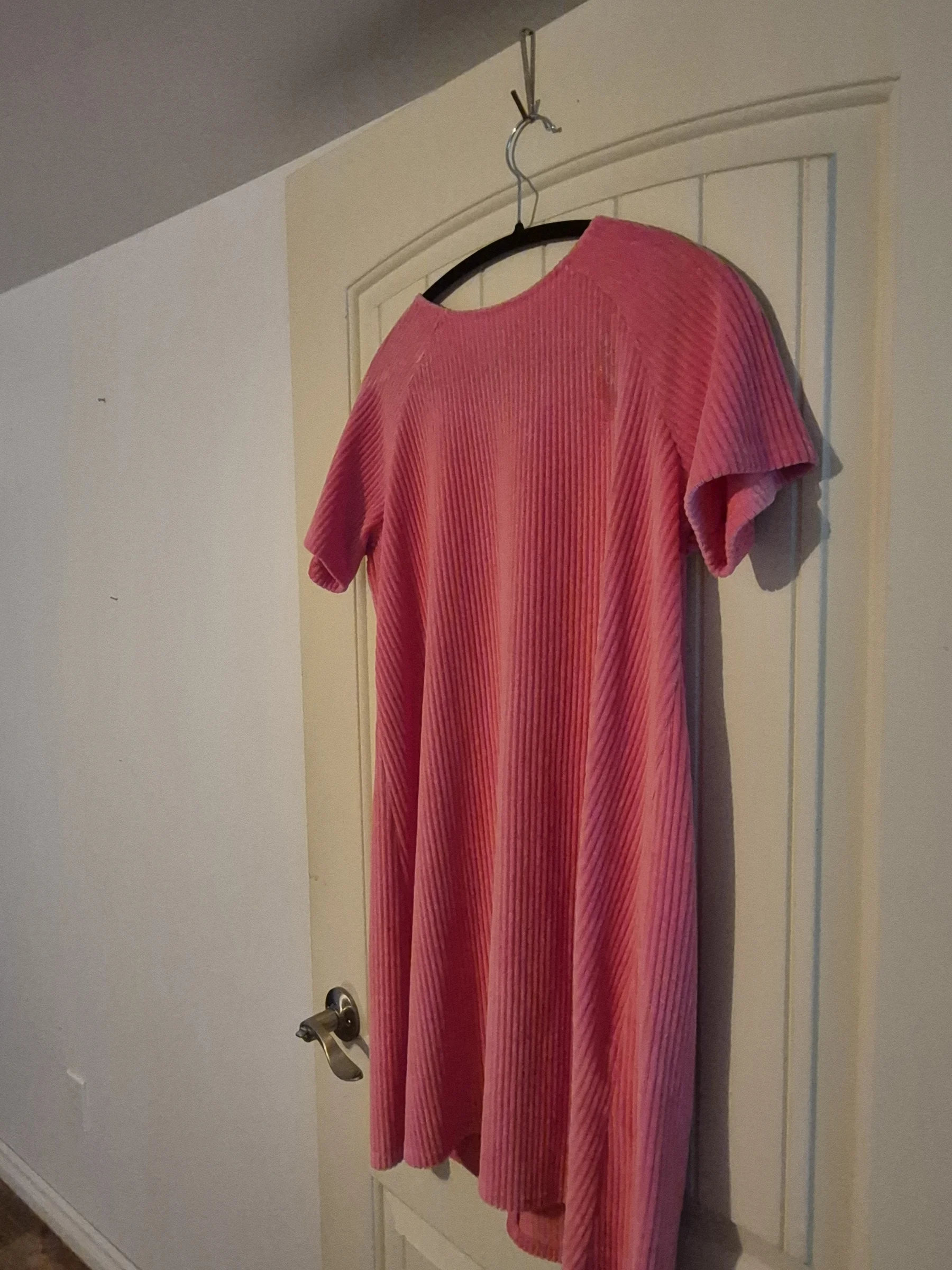 Pink/coral corduroy dress Twik seconde main