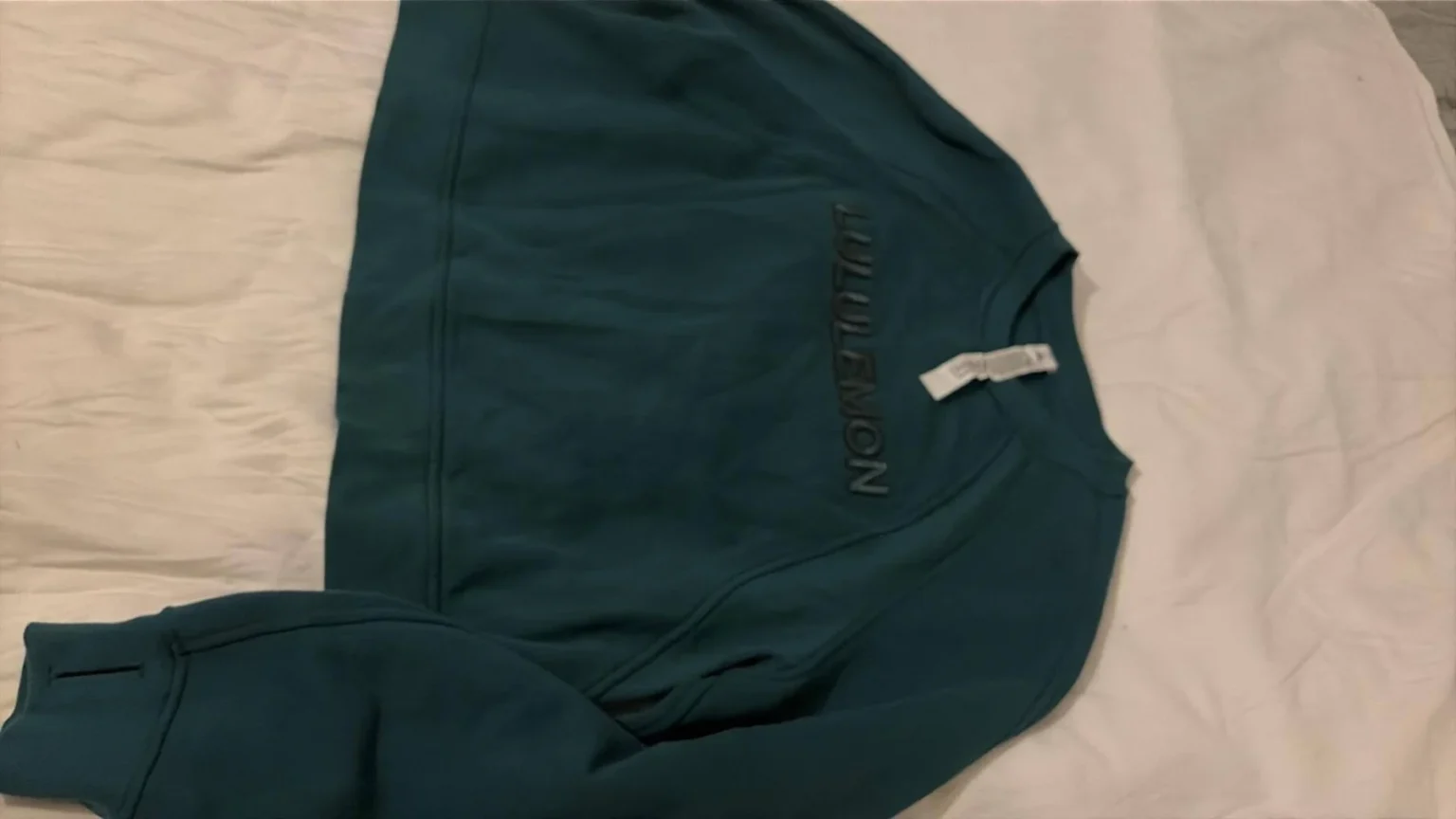 Image for Scuba oversized jumper.