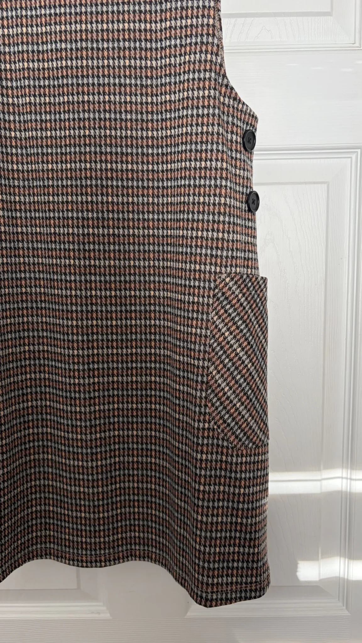 Featured image for Sleeveless dress