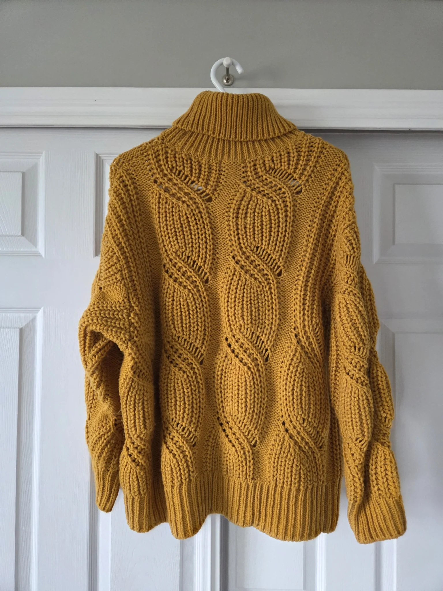 Image for Oversized mustard-yellow knitted jumper