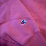 Thumbnail for Champion Reverse Weave – pink hoodie with chenille logo – L