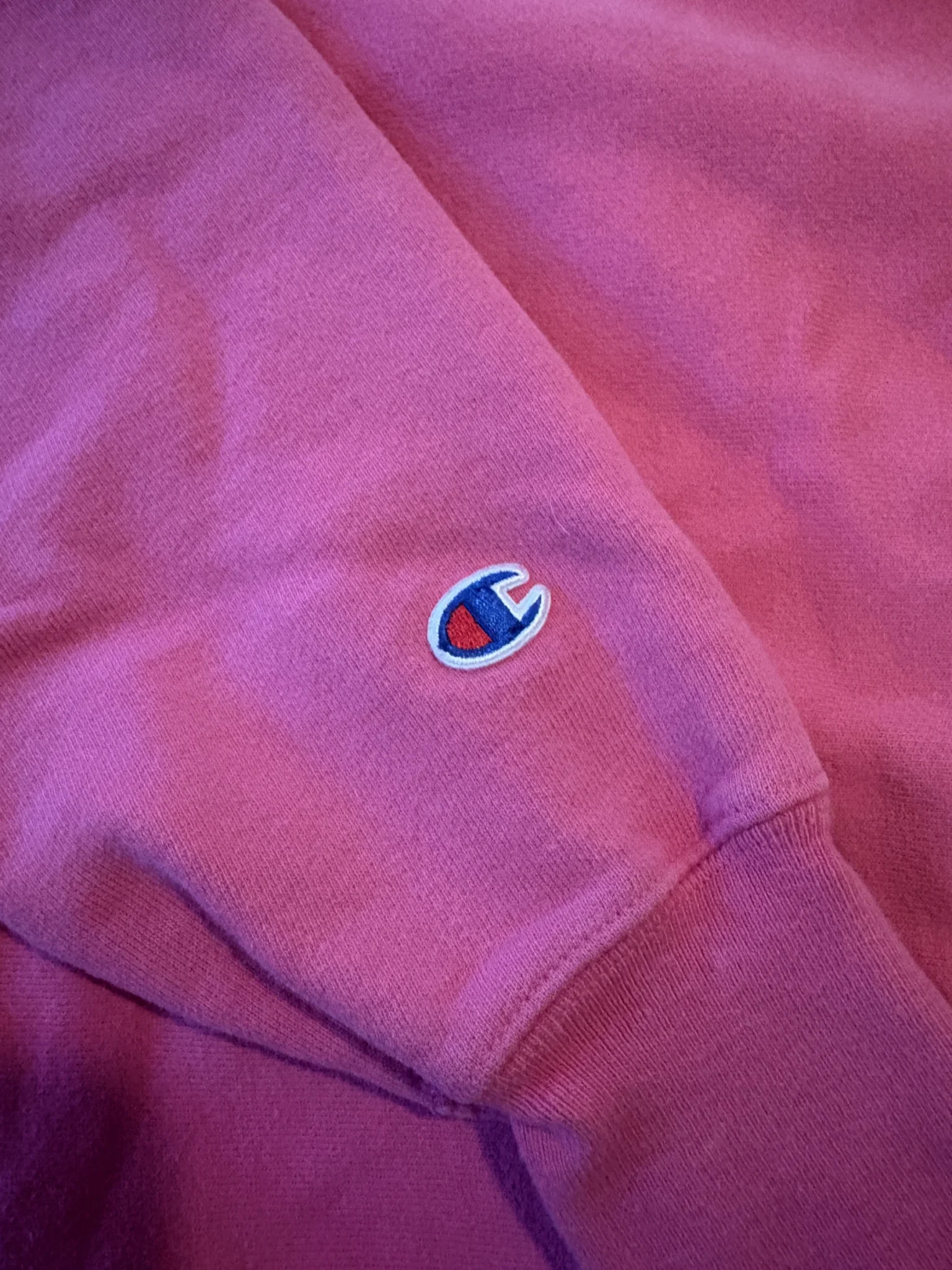 Image for Champion Reverse Weave – pink hoodie with chenille logo – L