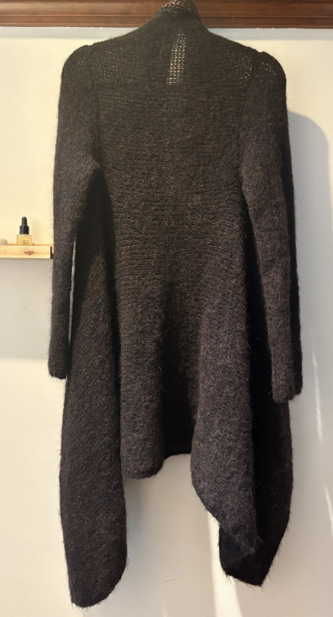 Image for Sarah Pacini – long, asymmetrical cardigan with a decorative collar