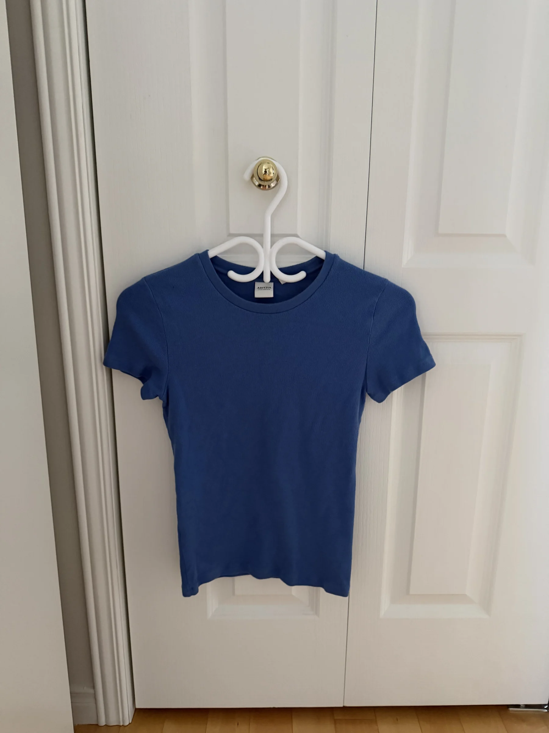 Aritzia TNA top, size small Aritzia seconde main
