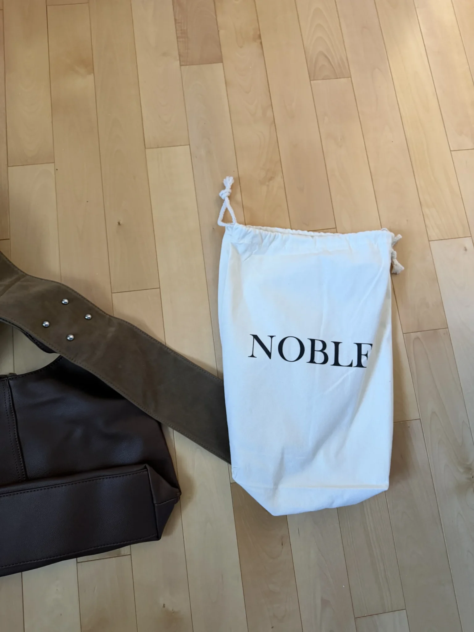 Image for Noble leather bag – BRAND NEW