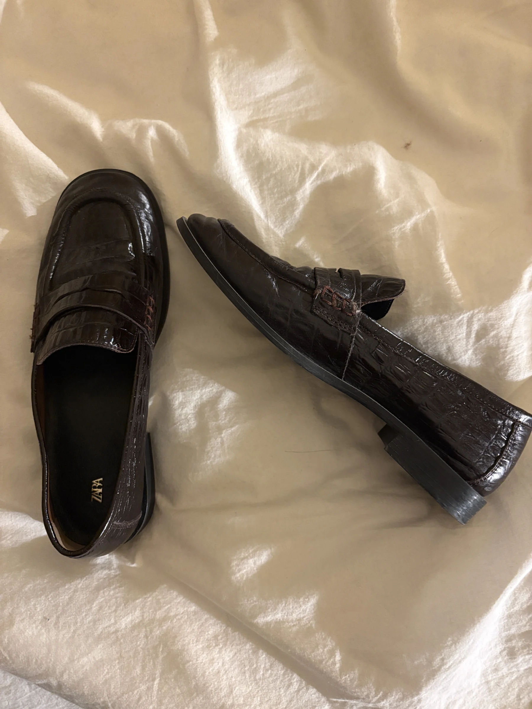 Zara, Burgundy Loafers Zara seconde main