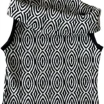 Thumbnail for Ruelle sleeveless tunic – Size Medium – Geometric pattern – Made in Canada – In excellent condition