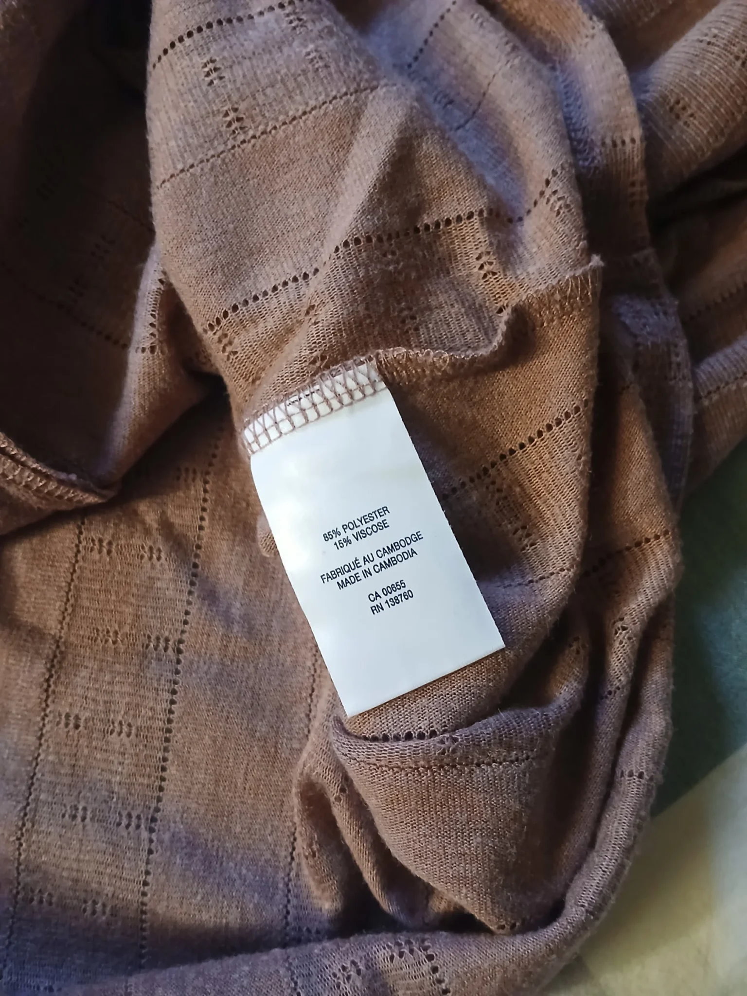 Image for Loose-fitting top with a V-neck