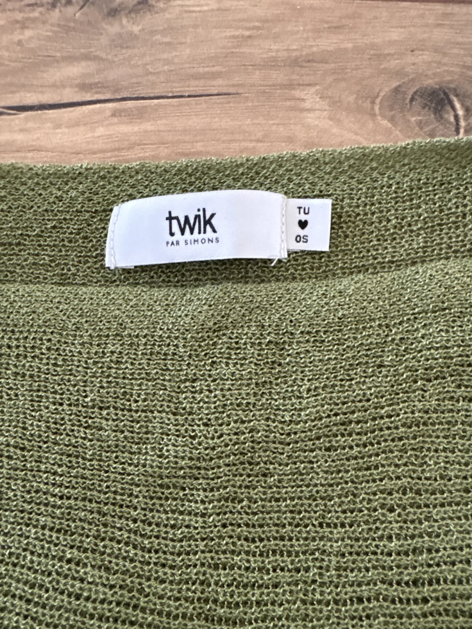 Image for Asymmetrical green shawl