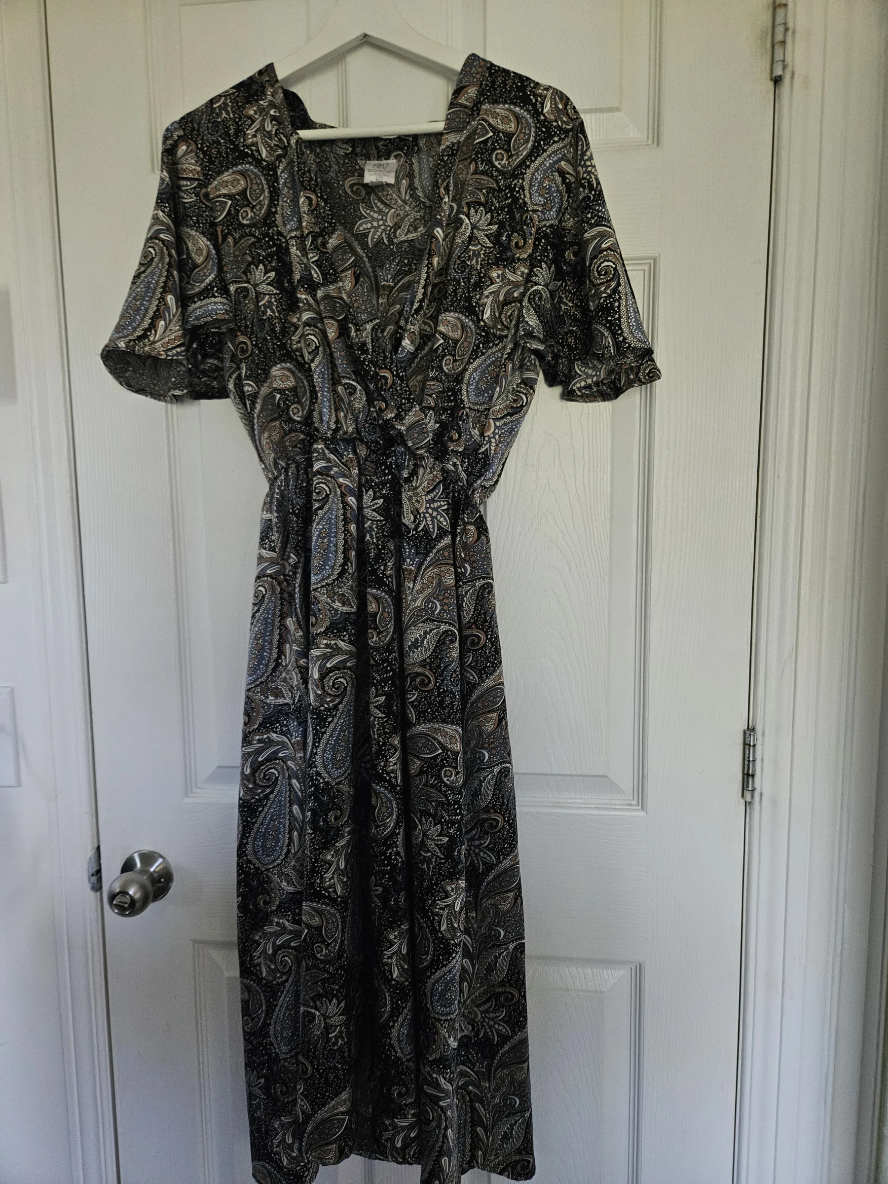 Made in Quebec, Mimz dress with a paisley pattern Mimz seconde main