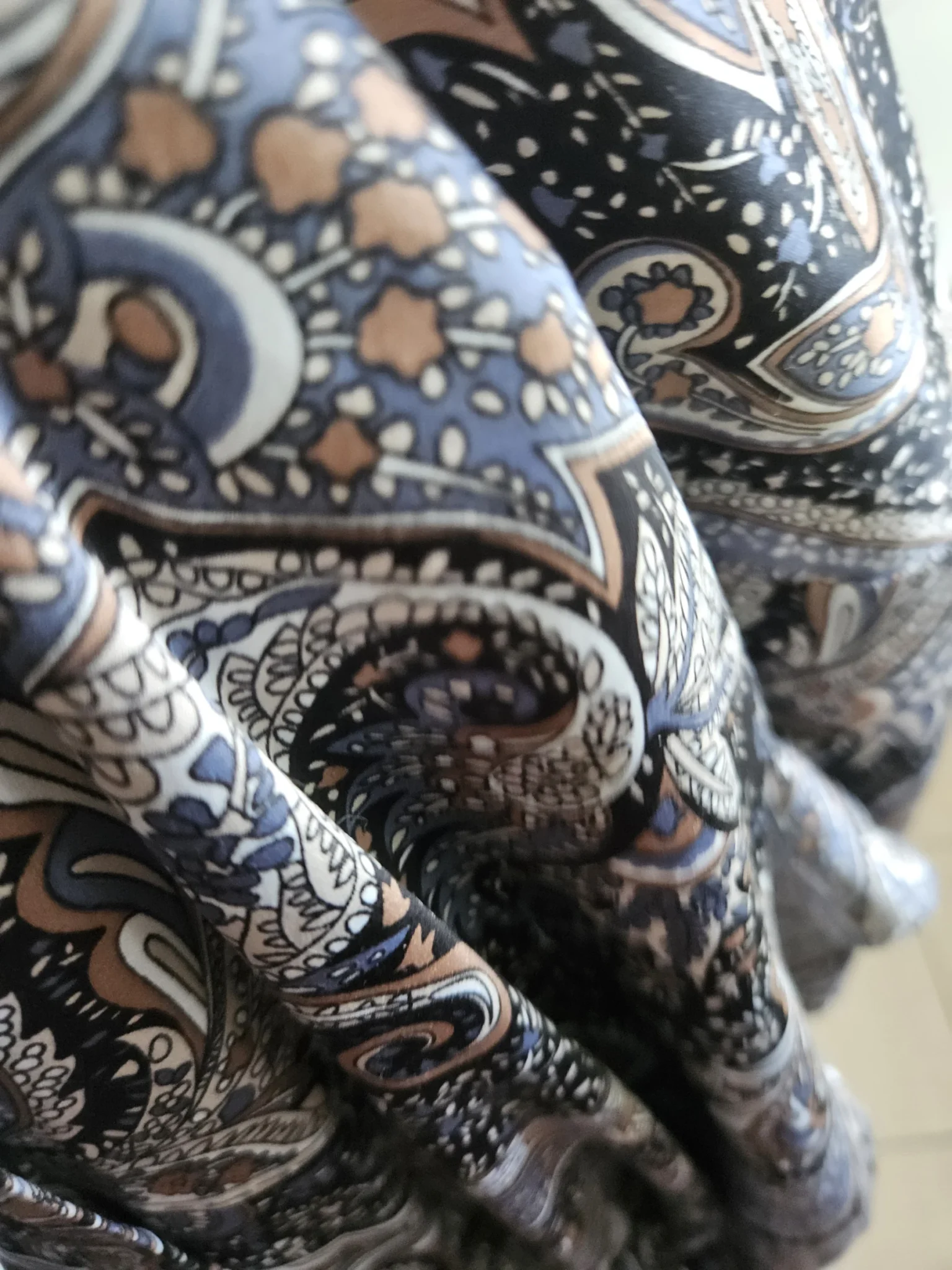 Image for Made in Quebec, Mimz dress with a paisley pattern
