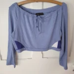 Thumbnail for Haut court Crop top manches longues épaules dénudées