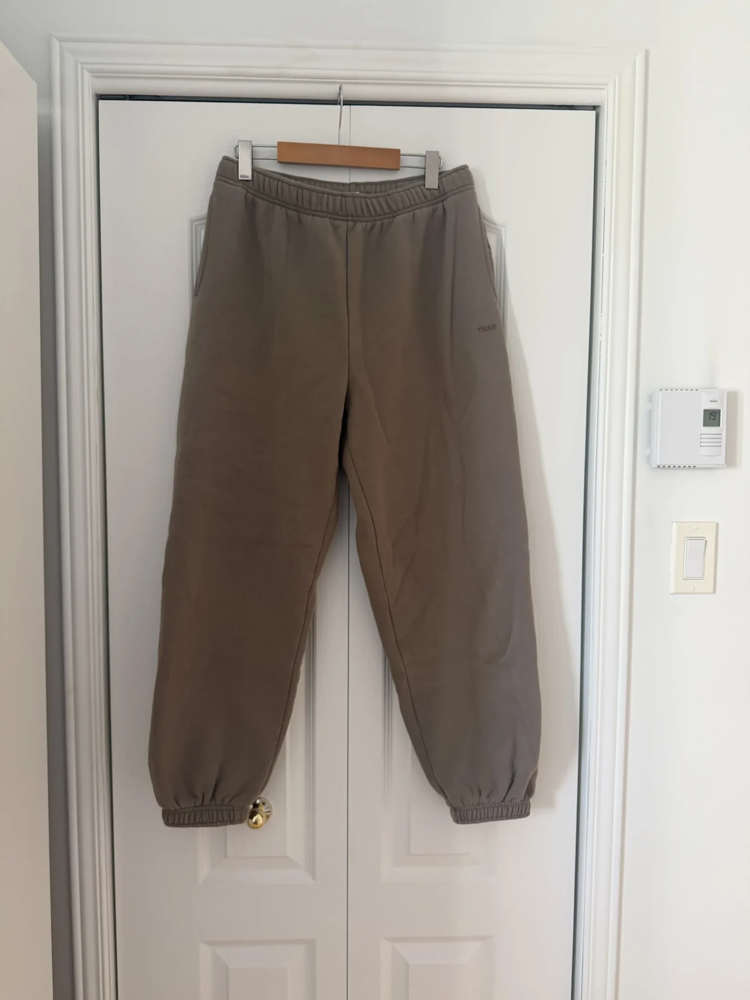 Image for Aritzia TNA Fleece Set, medium