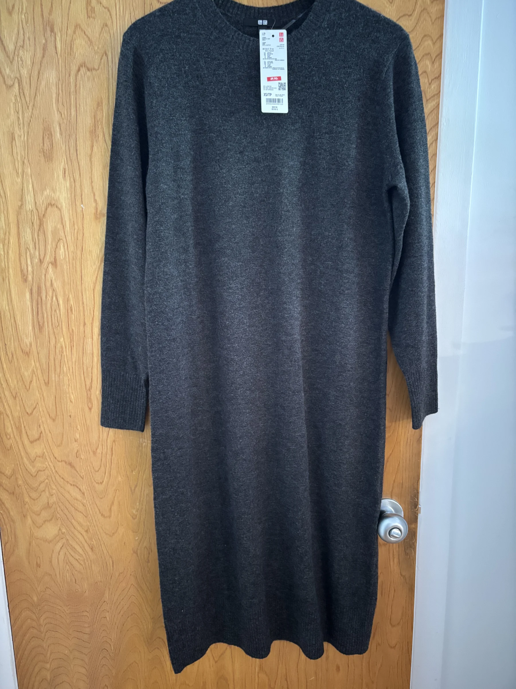 Long woollen dress Uniqlo seconde main