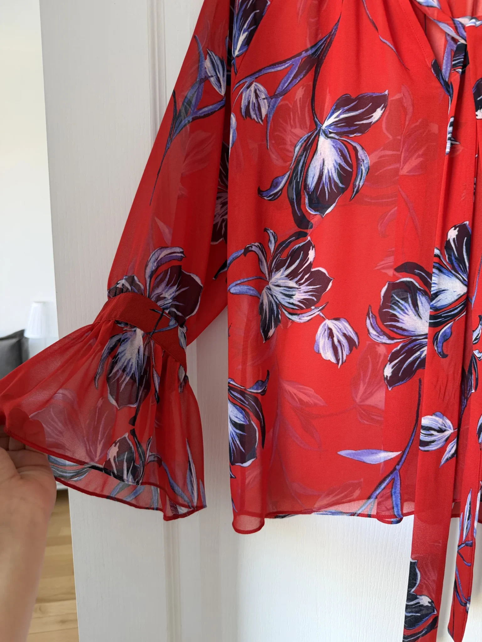Image for MISA Los Angeles blouse, size L, red with floral patterns