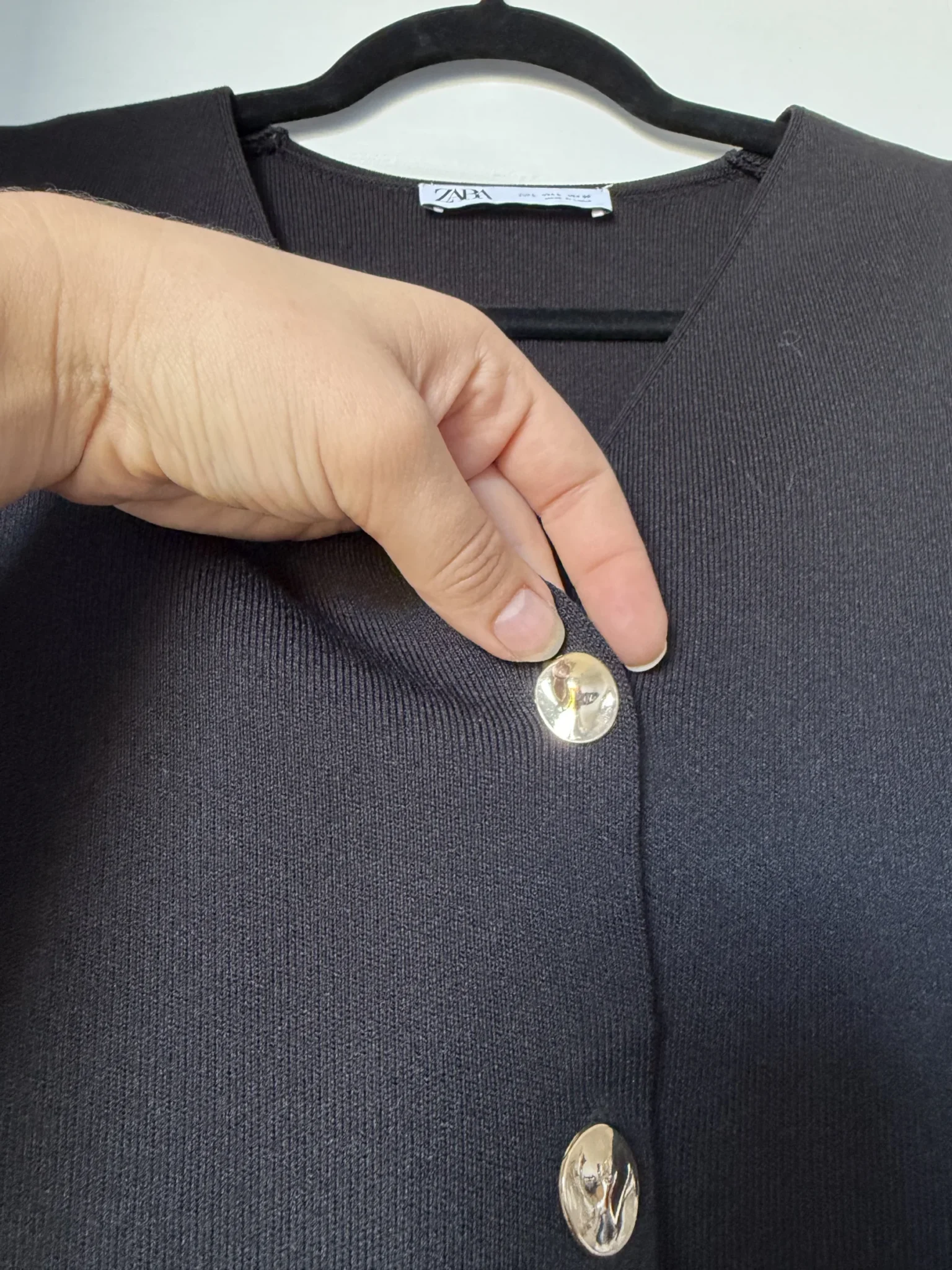 Image for Top Zara noir et boutons doré taille L