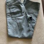 Featured thumbnail for Light blue jeans