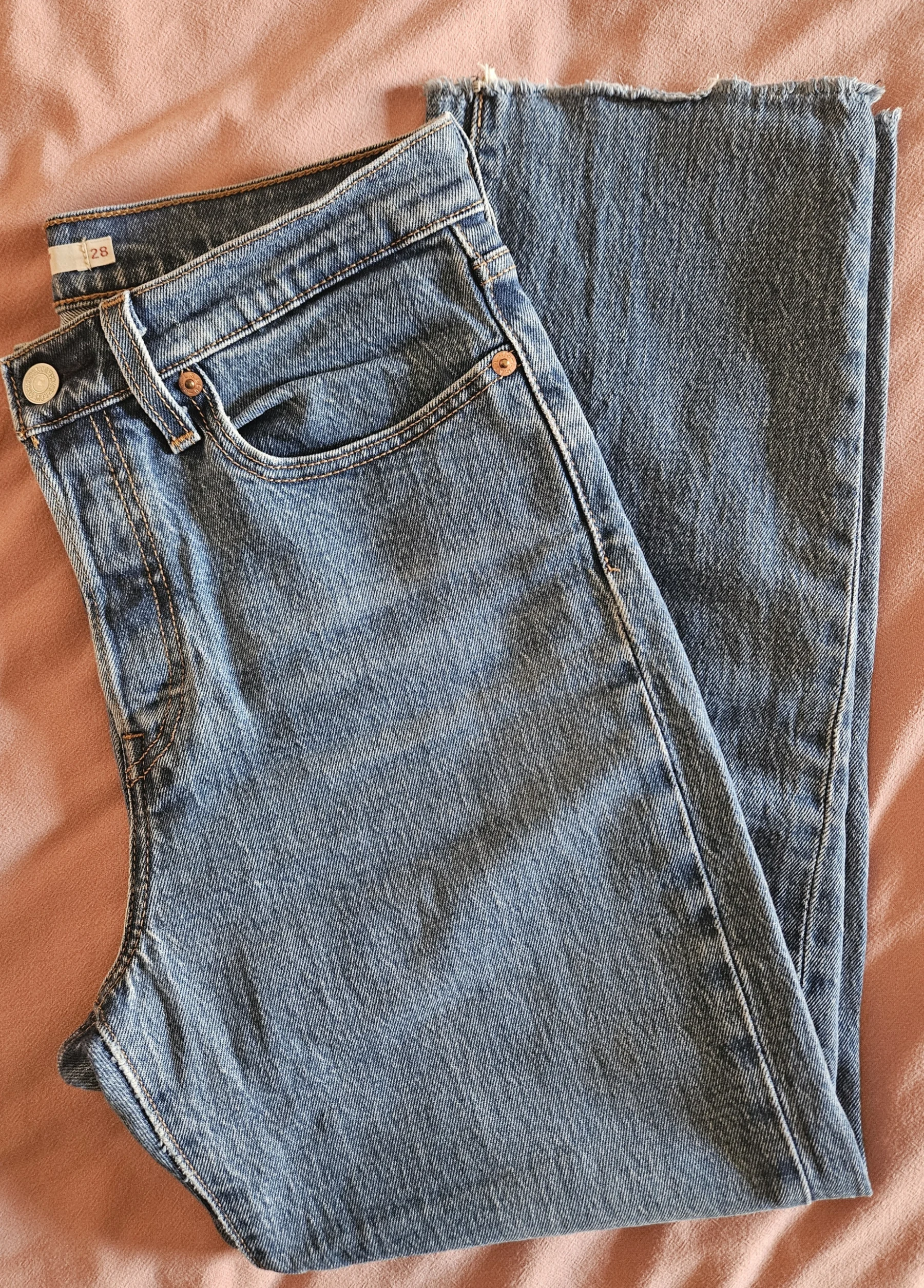 Jean Levi's Ribcage Wedgie Straight W28 Levis seconde main