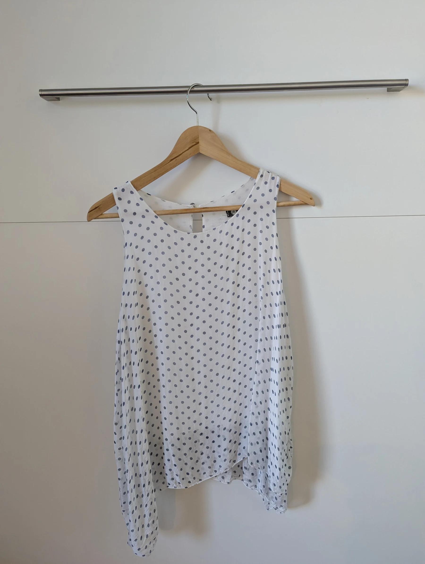 Polka-dot camisole, size small *Other seconde main