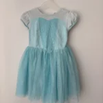 Featured thumbnail for 2 robes style Elsa/Frozen 5 ans