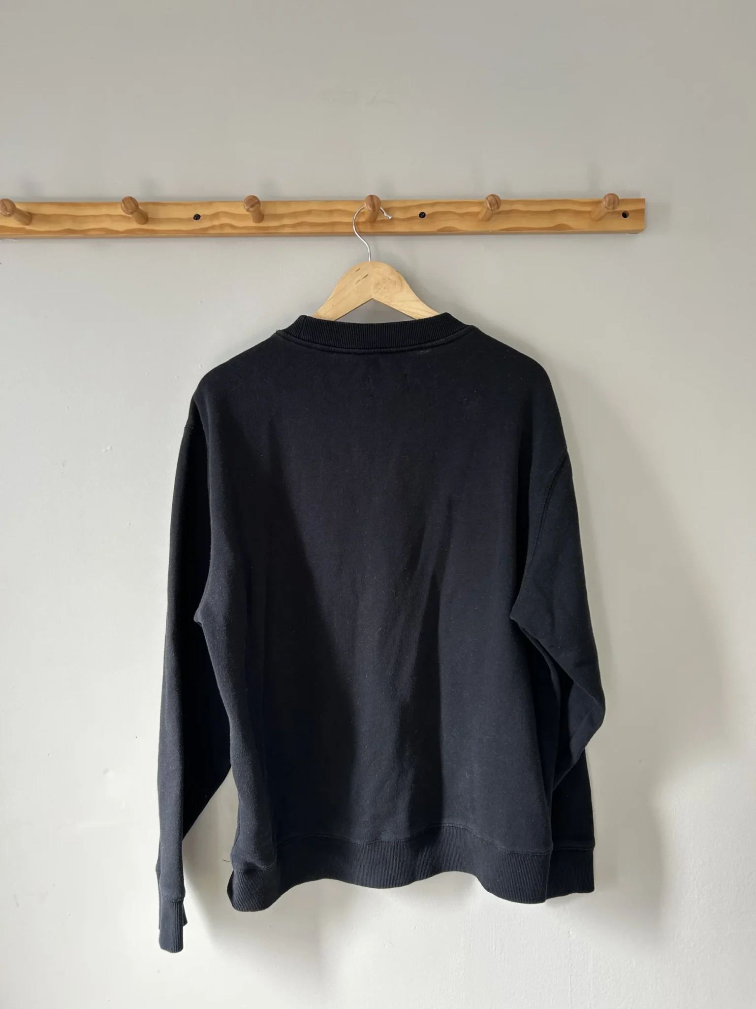 Image for Men’s size L crew-neck jumper