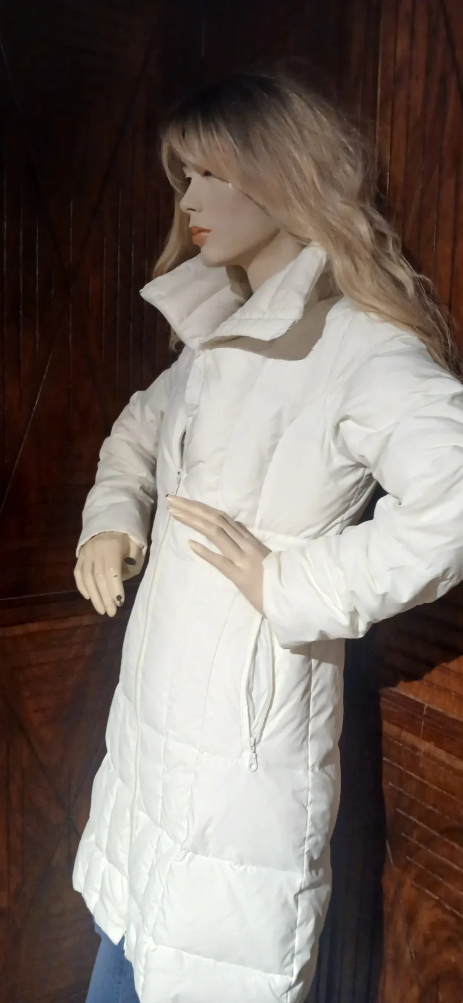 Image for White coat by Jacob, size small, 100% nylon, lining 70% down and 30% feathers