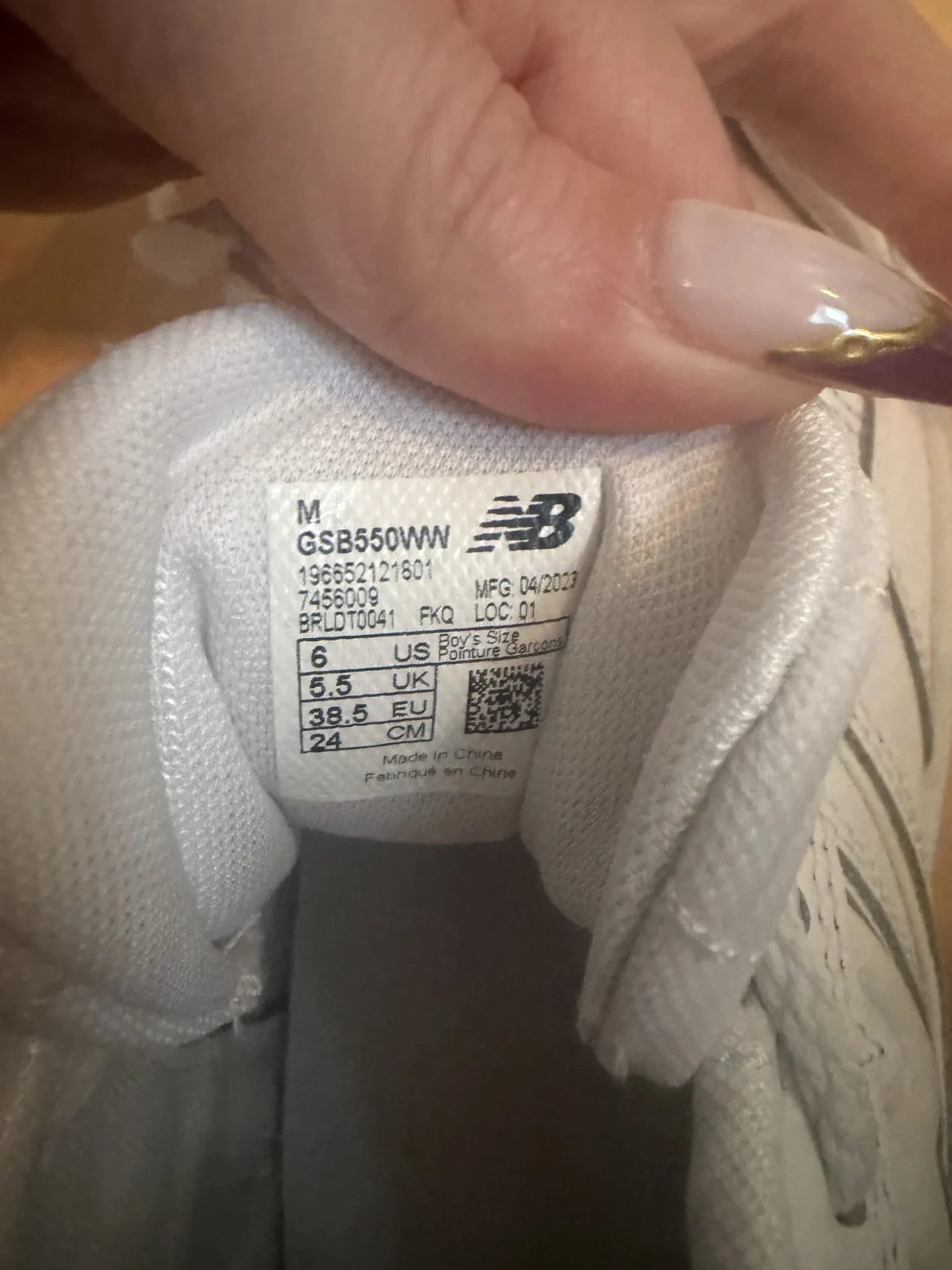 Image for New Balance blanc taille 7,5 femme NEUF