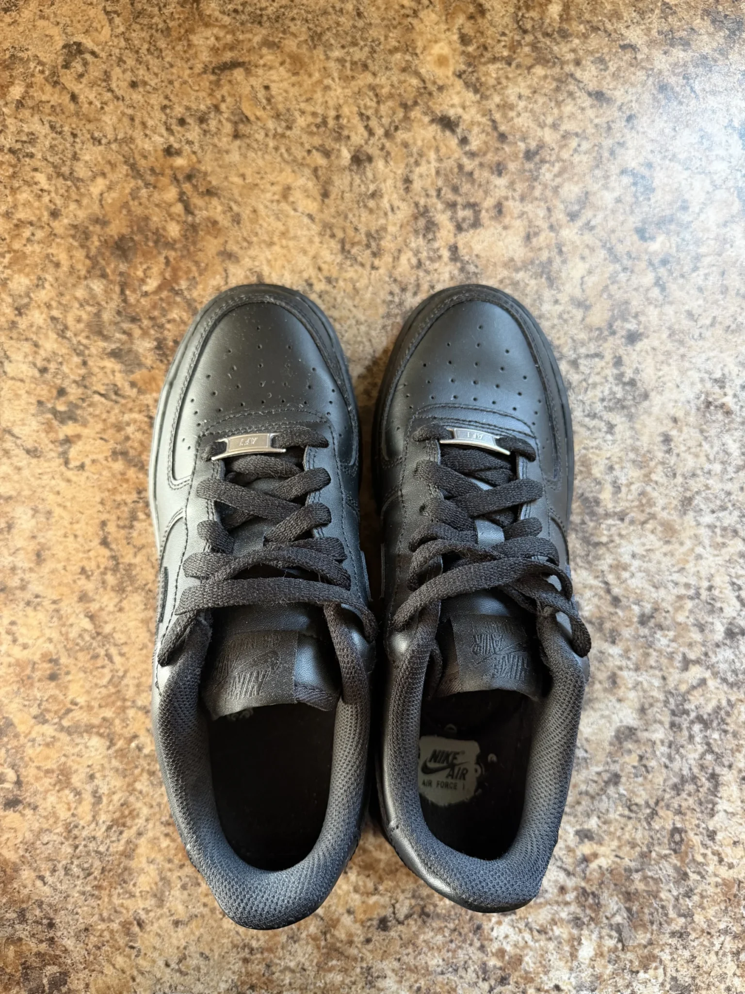 Image for Nike air force noir taille 5Y=6.5 femme