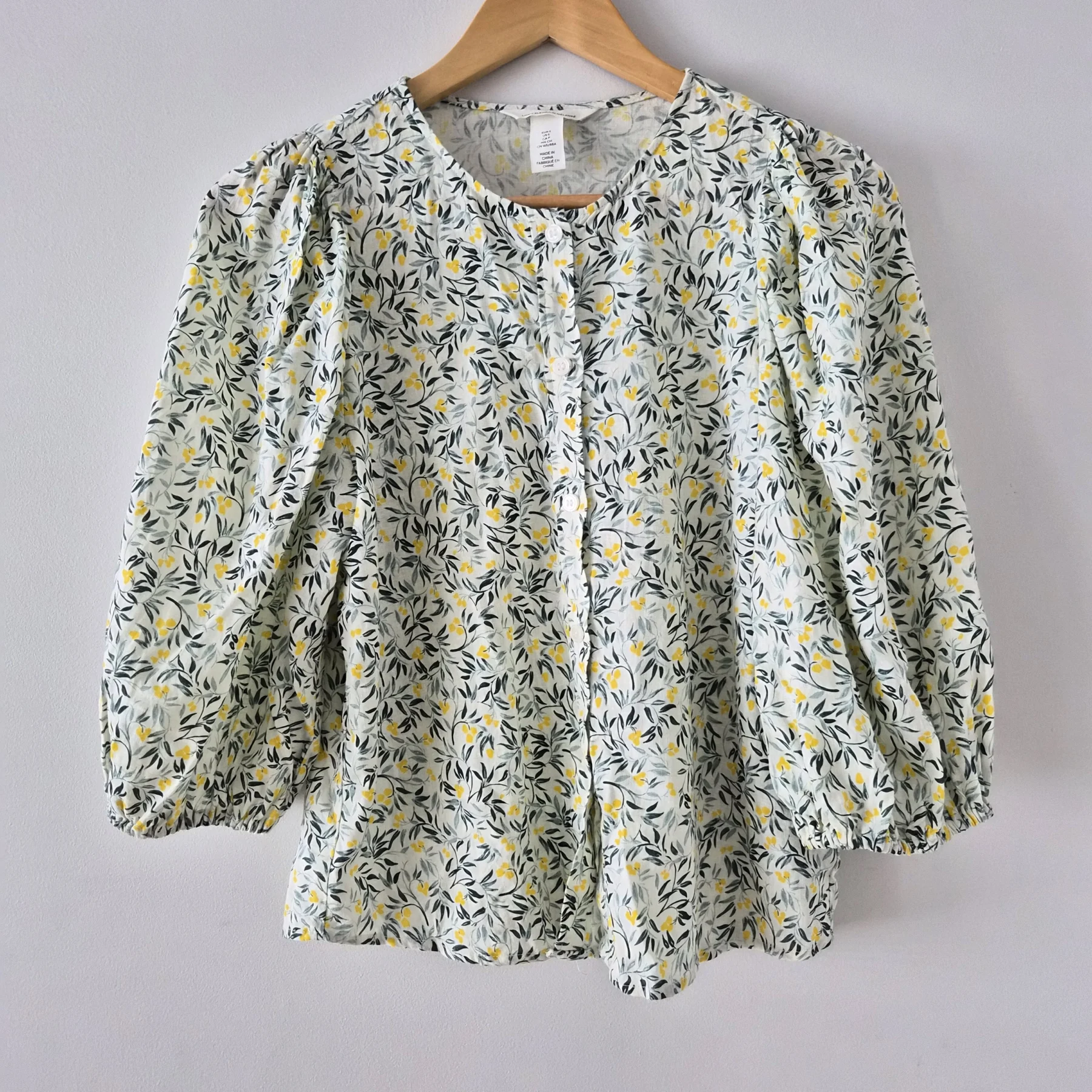 Floral linen blouse with puffed sleeves HM seconde main