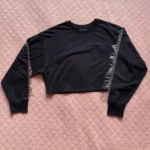 Thumbnail for NOLI – Black cropped yoga/athleisure top with fringing and rhinestones – M