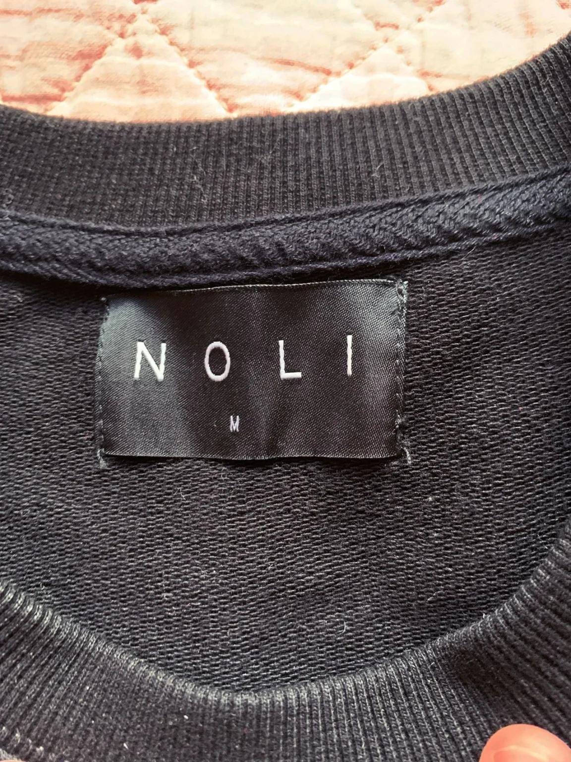 Image for NOLI – Black cropped yoga/athleisure top with fringing and rhinestones – M