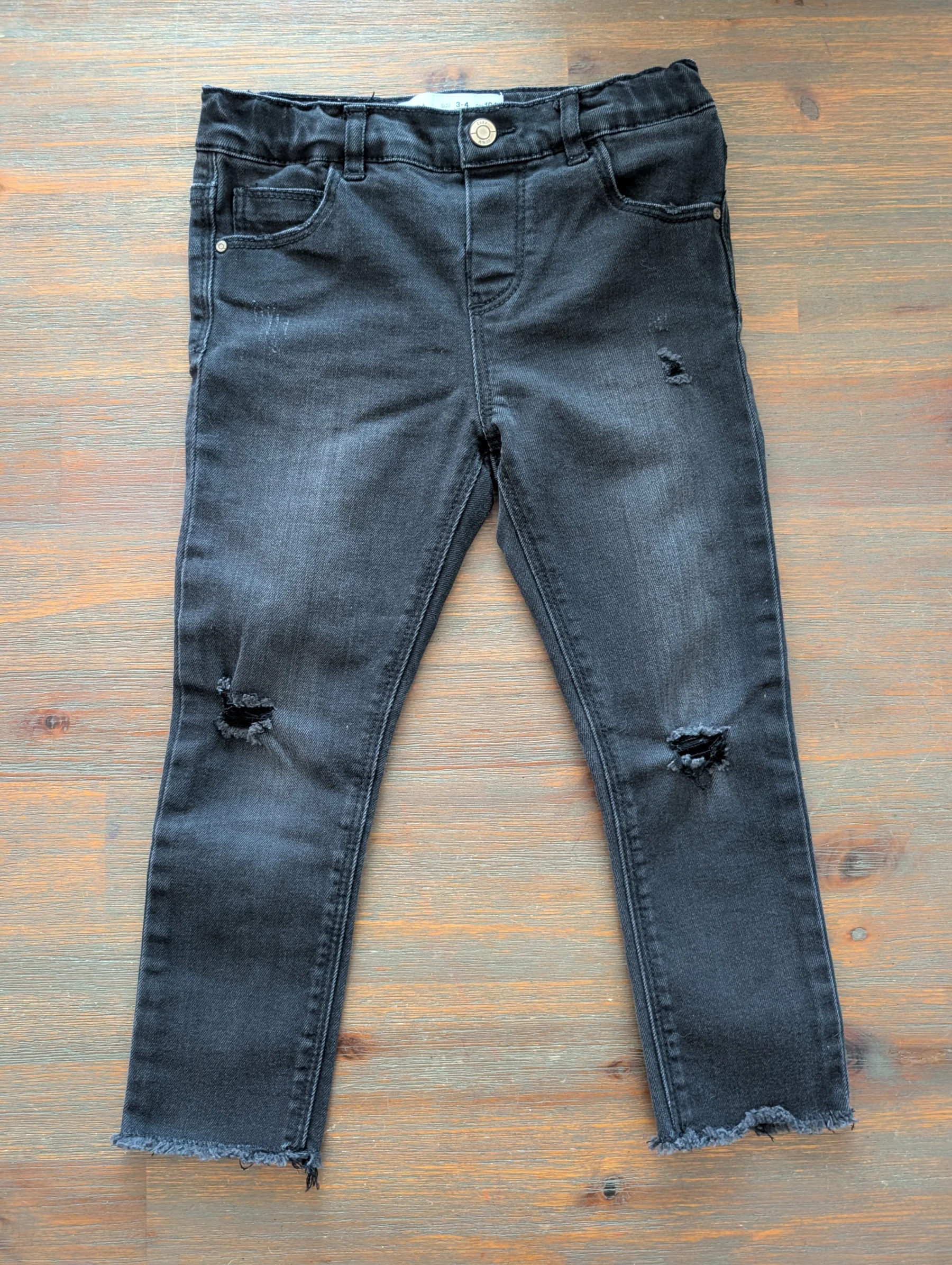 Zara jeans, ages 3–4 Zara seconde main