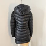 Thumbnail for Gorgeous OXYGÈNE puffer jacket 🤎👌