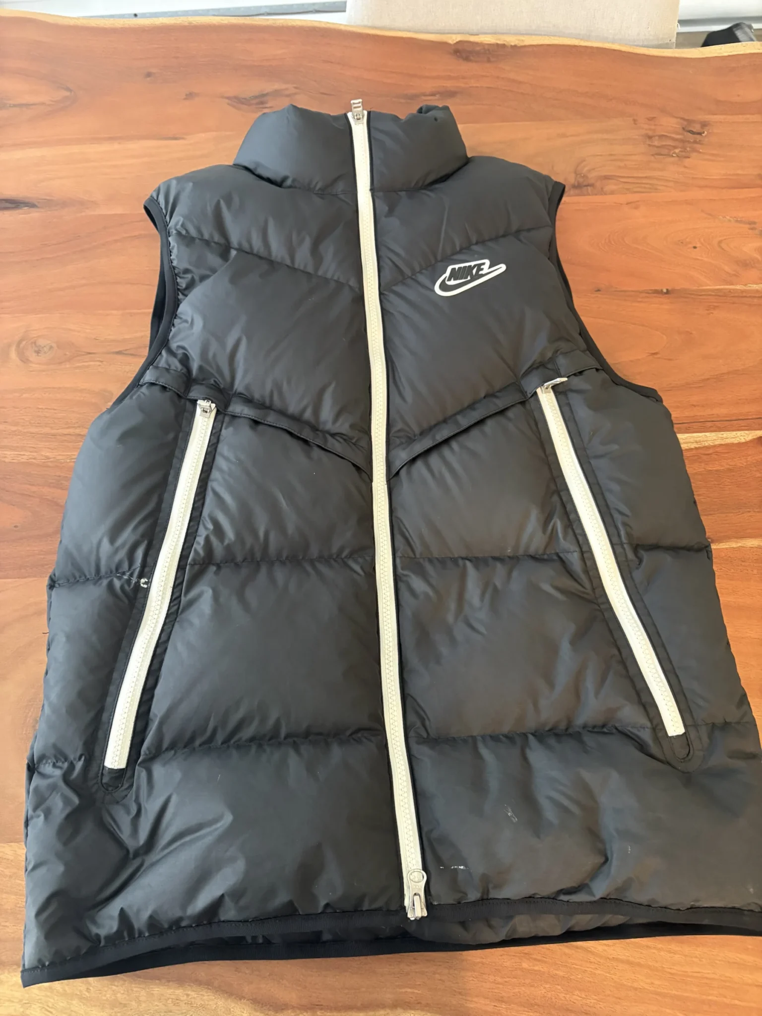 Featured image for Nike sleeveless jacket