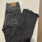 Featured thumbnail for Levi's Premium Ribcage Straight Ankle Jeans – Dark grey wash