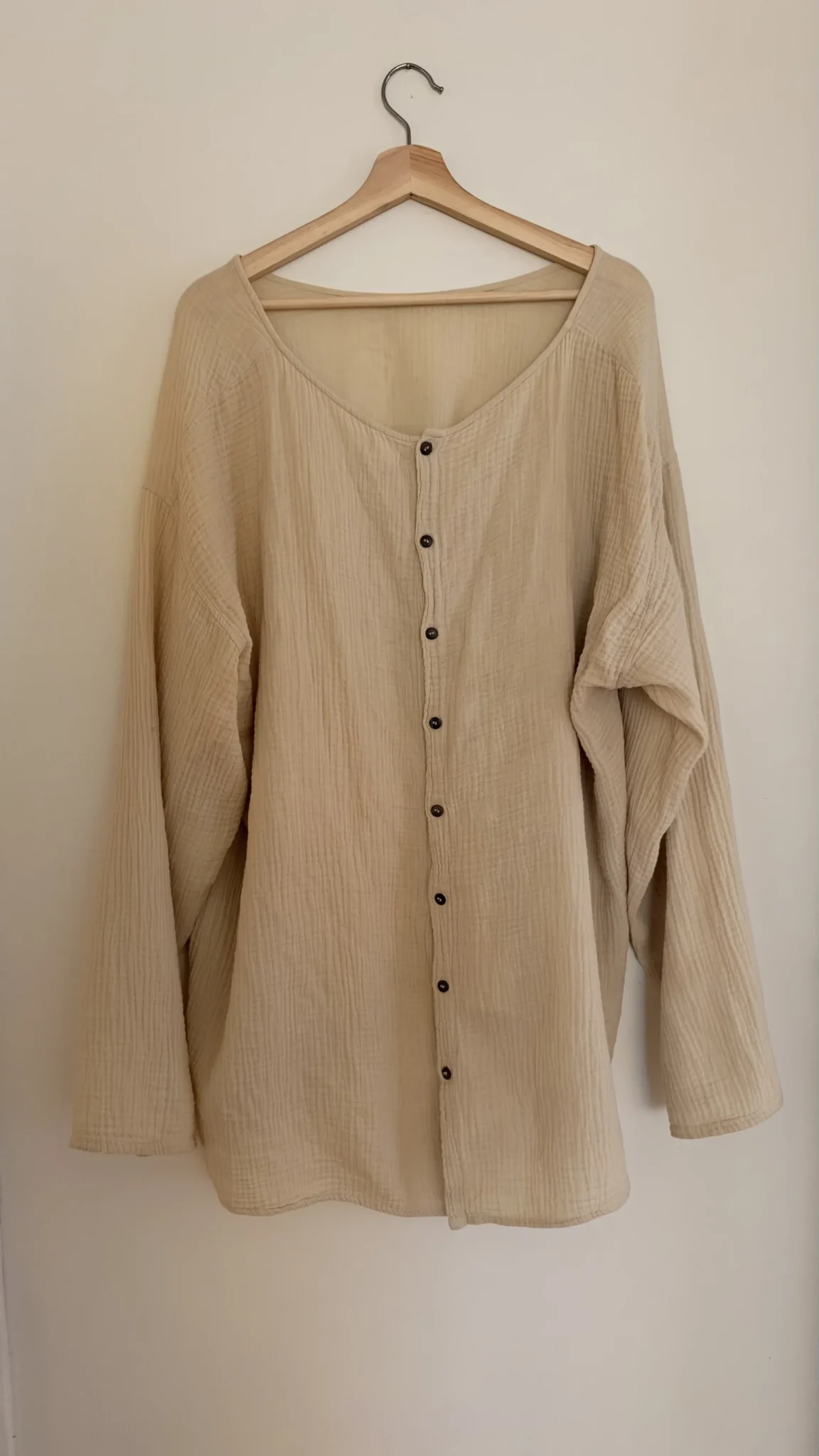 Featured image for Simple Folk The Button-Back Top